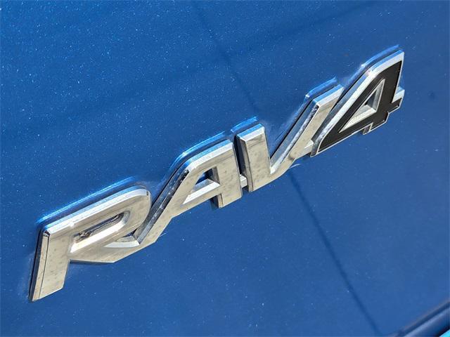 used 2018 Toyota RAV4 car, priced at $21,499