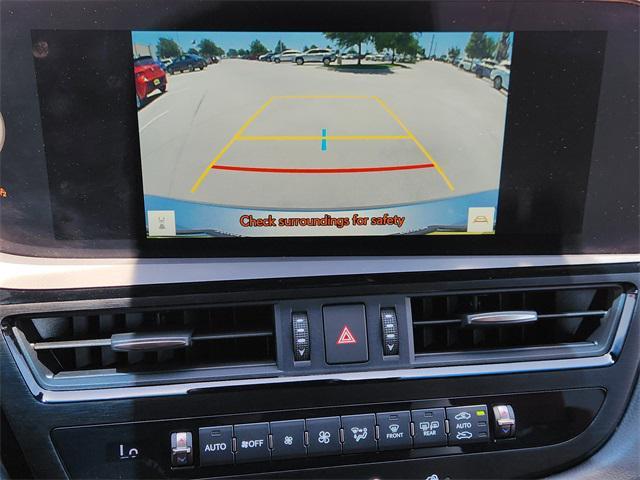 used 2023 Lexus ES 300h car, priced at $39,892