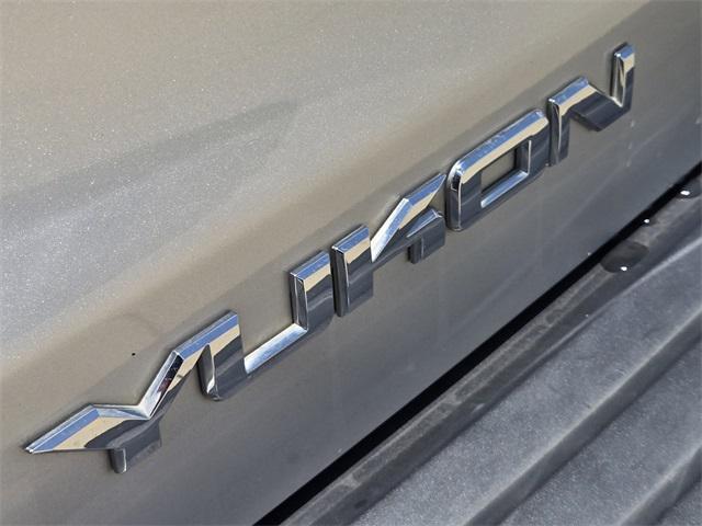 used 2018 GMC Yukon car, priced at $19,744