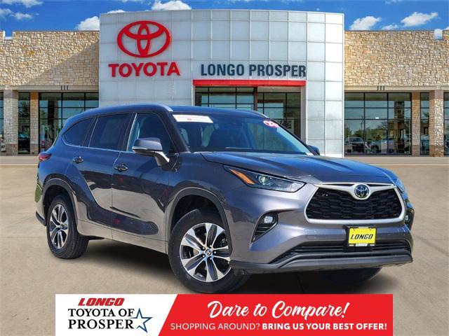 used 2023 Toyota Highlander car, priced at $35,991