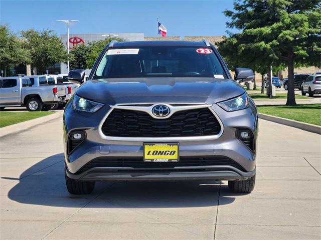 used 2023 Toyota Highlander car, priced at $35,991