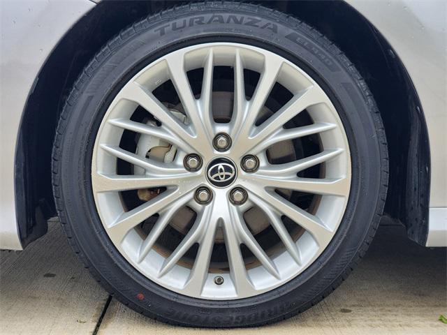 used 2019 Toyota Camry Hybrid car, priced at $23,992