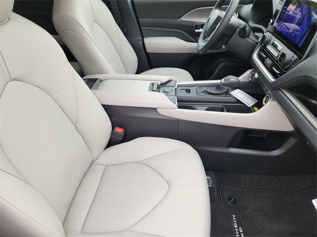 new 2026 Toyota Grand Highlander car, priced at $51,297