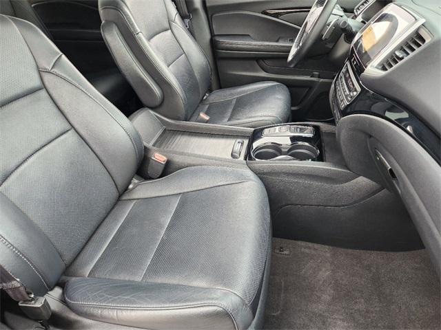 used 2016 Honda Pilot car, priced at $24,392