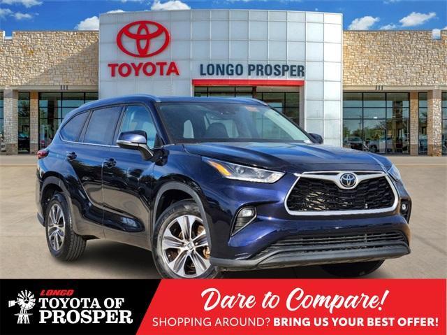 used 2021 Toyota Highlander car, priced at $31,992