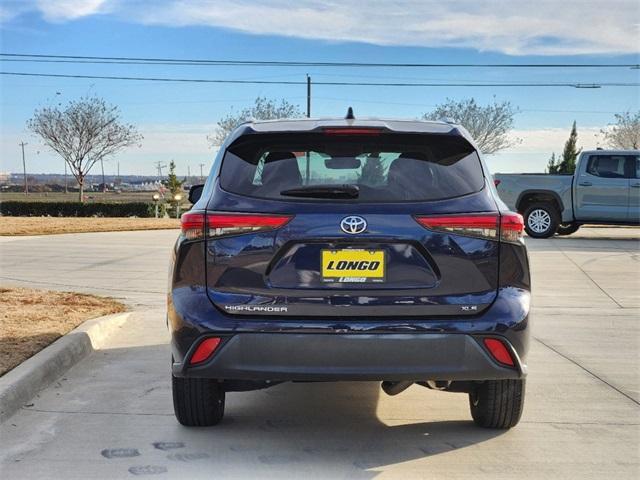 used 2021 Toyota Highlander car, priced at $31,992