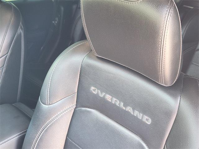 used 2022 Jeep Gladiator car, priced at $30,992