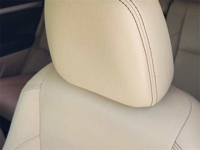 used 2018 Toyota Highlander car, priced at $19,994