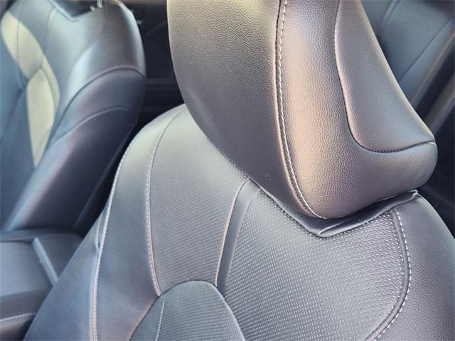 used 2023 Toyota Highlander Hybrid car, priced at $41,592