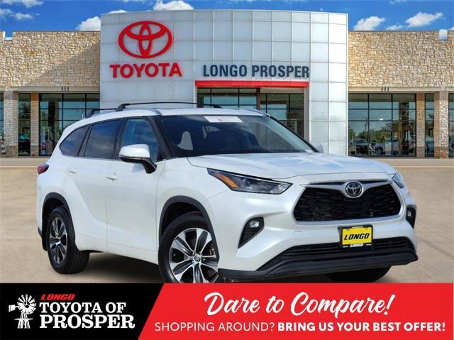 used 2022 Toyota Highlander car, priced at $34,991