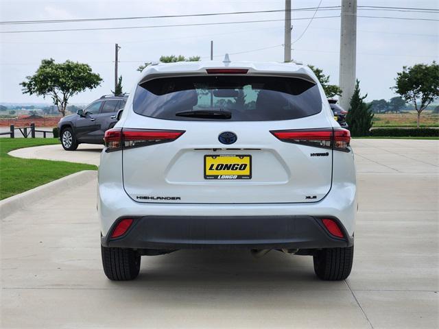 used 2022 Toyota Highlander Hybrid car, priced at $37,991
