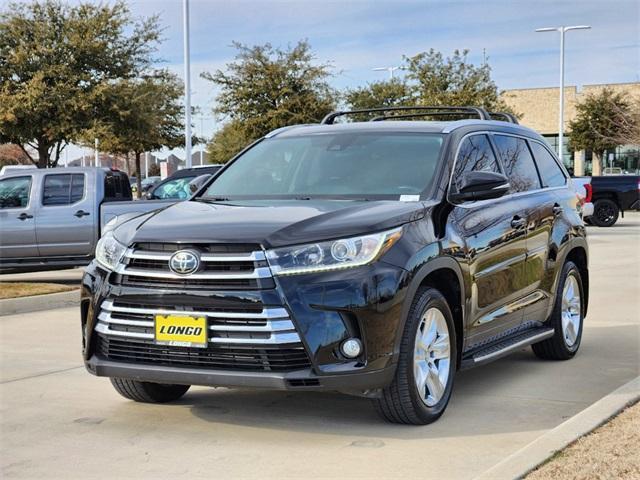 used 2018 Toyota Highlander car, priced at $25,991