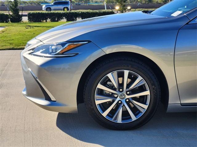 used 2021 Lexus ES 250 car, priced at $28,992