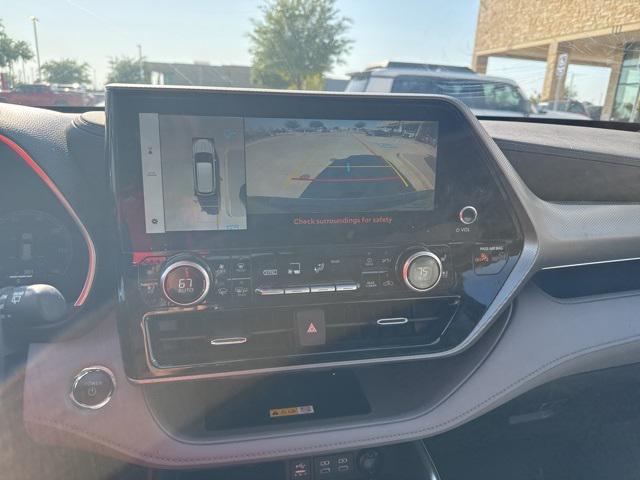 used 2023 Toyota Highlander Hybrid car, priced at $47,991