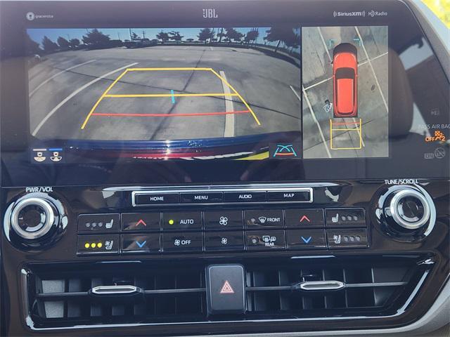 used 2022 Toyota Highlander Hybrid car, priced at $36,991