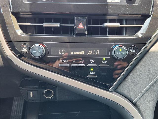 used 2024 Toyota Camry Hybrid car, priced at $31,481