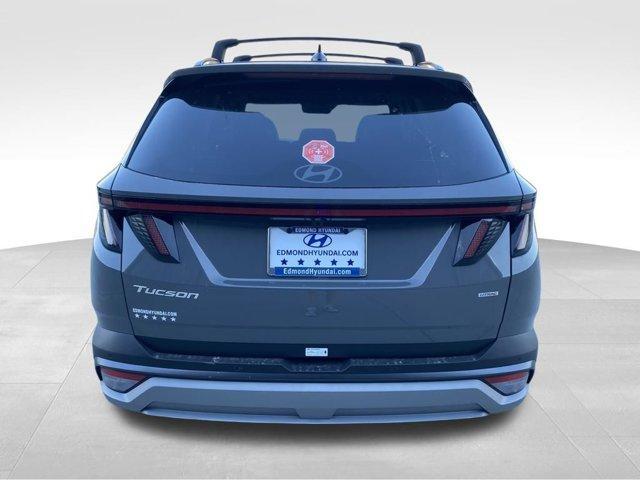 new 2026 Hyundai Tucson car, priced at $28,548