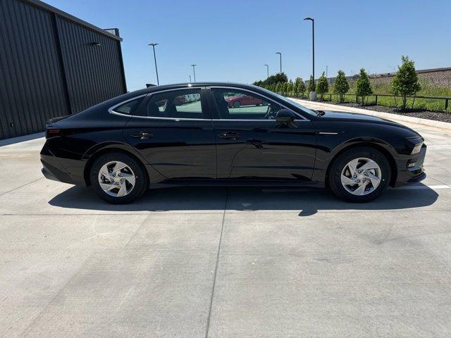 new 2025 Hyundai Sonata car, priced at $22,586