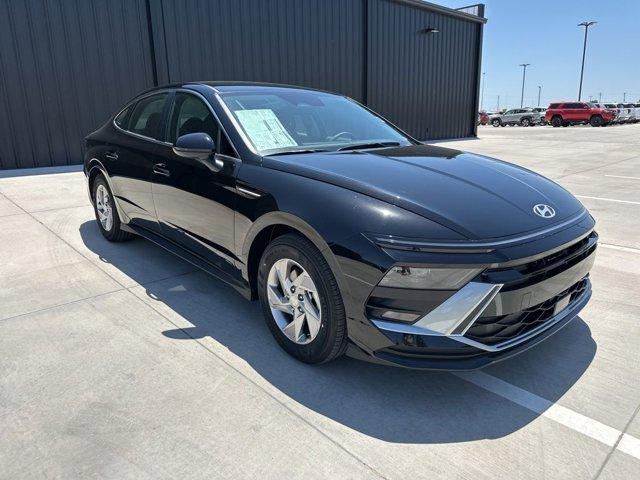new 2025 Hyundai Sonata car, priced at $22,586