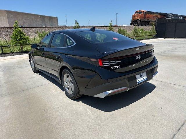 new 2025 Hyundai Sonata car, priced at $22,586