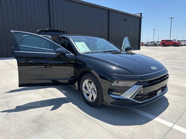 new 2025 Hyundai Sonata car, priced at $22,586