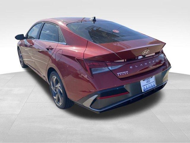 new 2025 Hyundai Elantra car, priced at $20,457