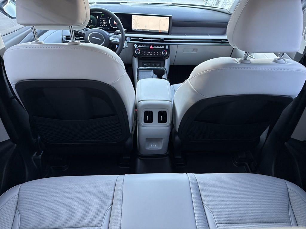 new 2026 Hyundai TUCSON Hybrid car, priced at $38,472