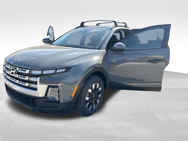 new 2026 Hyundai SANTA CRUZ car, priced at $28,713