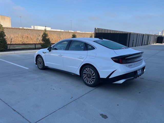 new 2025 Hyundai Sonata Hybrid car, priced at $27,470