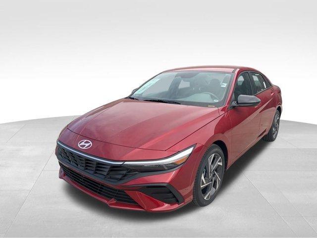 new 2025 Hyundai Elantra car, priced at $16,336