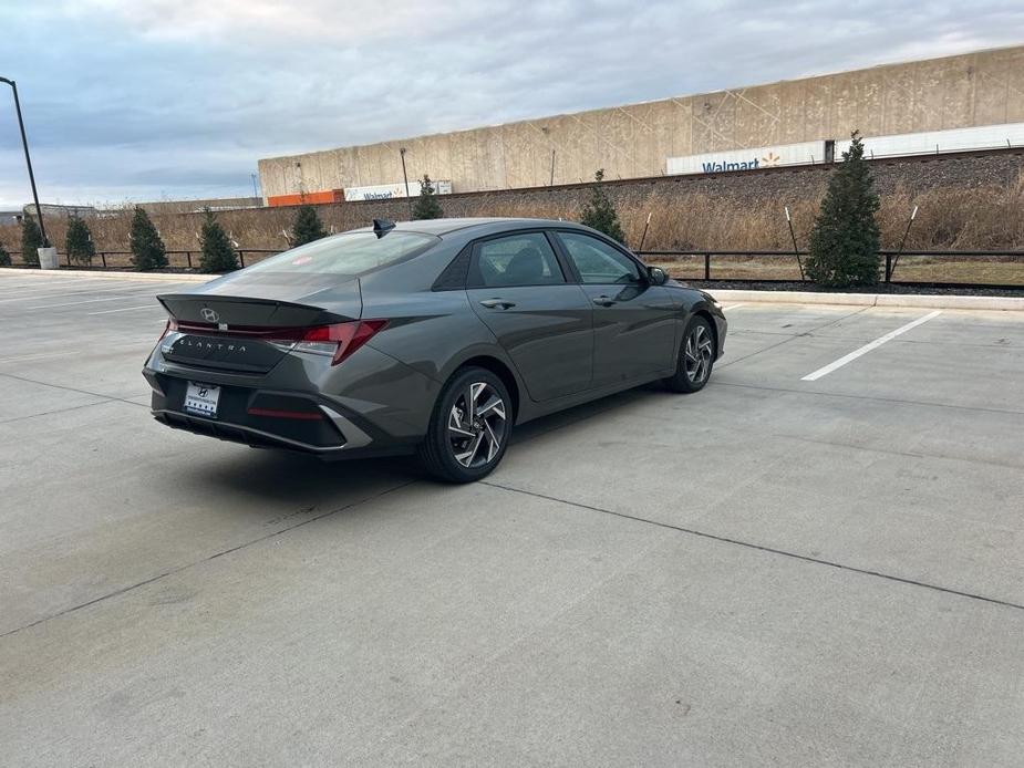 new 2025 Hyundai Elantra car, priced at $22,199