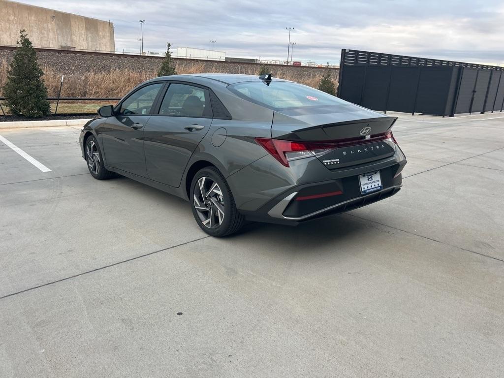 new 2025 Hyundai Elantra car, priced at $22,199