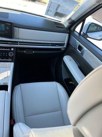 new 2025 Hyundai Santa Fe car, priced at $40,013