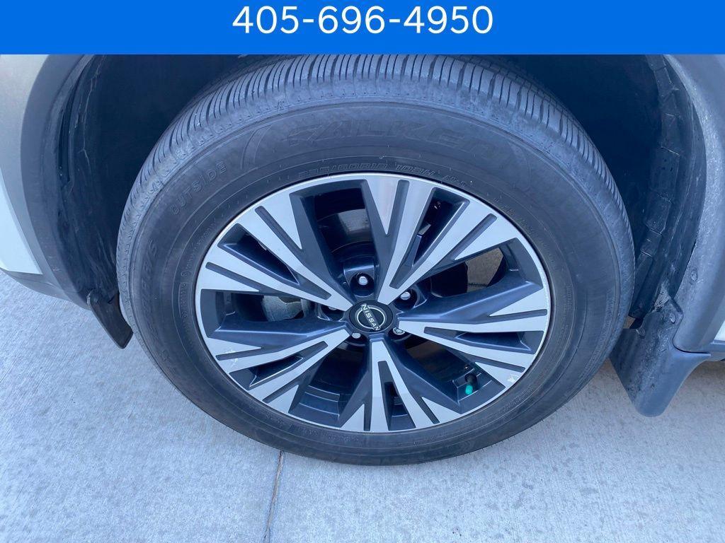 used 2023 Nissan Rogue car, priced at $25,671