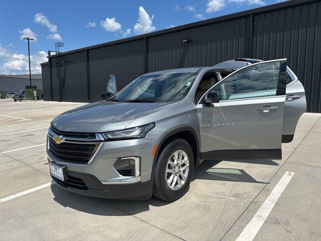 used 2023 Chevrolet Traverse car, priced at $29,144