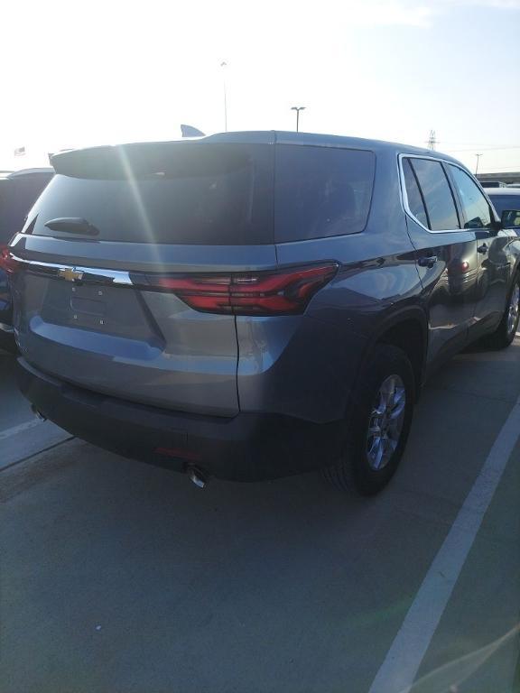 used 2023 Chevrolet Traverse car, priced at $29,144