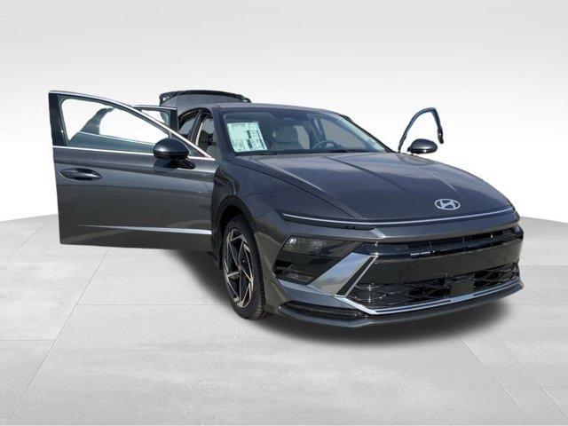new 2026 Hyundai Sonata car, priced at $20,989