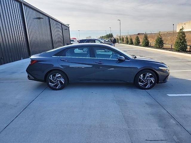 new 2025 Hyundai Elantra car, priced at $24,507