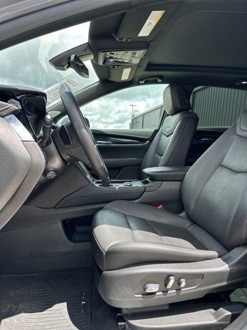 used 2021 Cadillac XT5 car, priced at $28,131