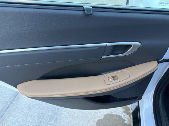 new 2026 Hyundai Sonata Hybrid car, priced at $39,350