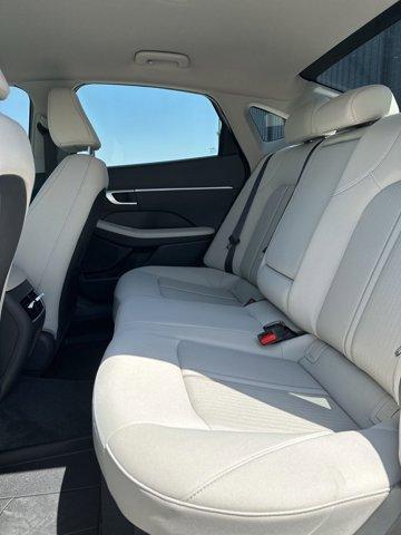 new 2025 Hyundai Sonata Hybrid car, priced at $26,517