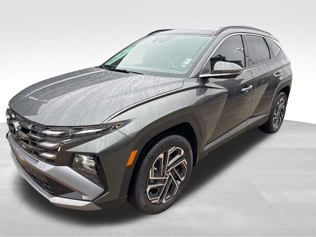 new 2026 Hyundai TUCSON Hybrid car, priced at $38,592