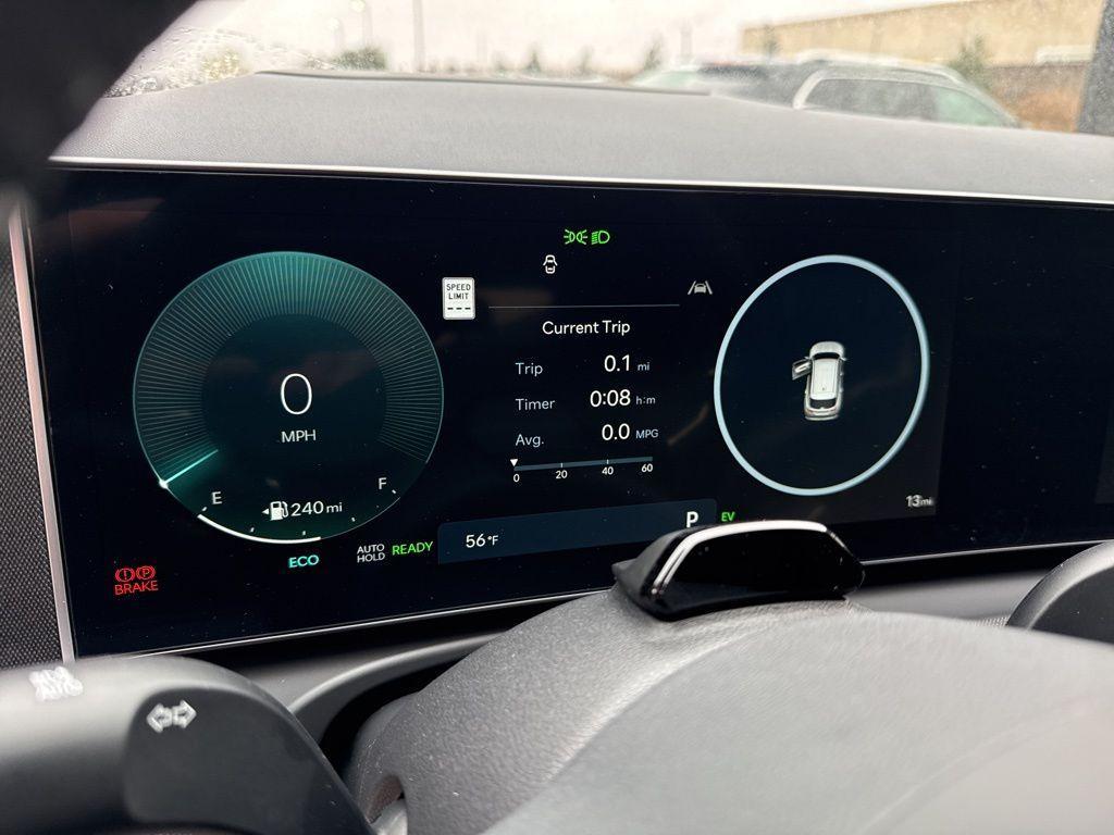 new 2026 Hyundai TUCSON Hybrid car, priced at $38,592