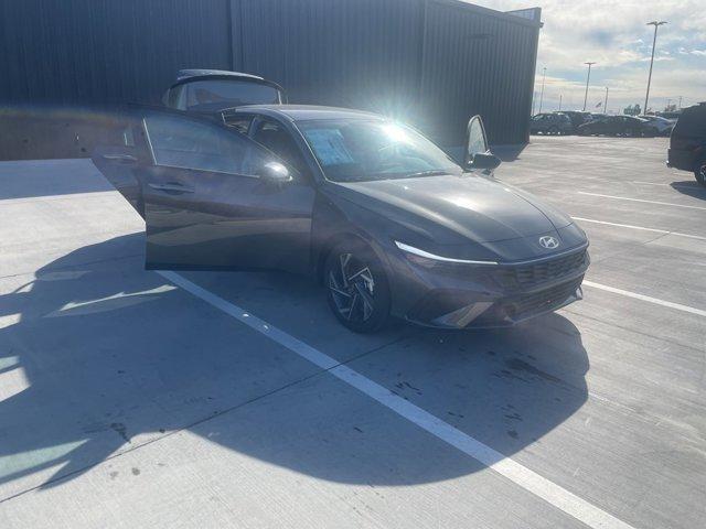 new 2025 Hyundai Elantra car, priced at $22,244