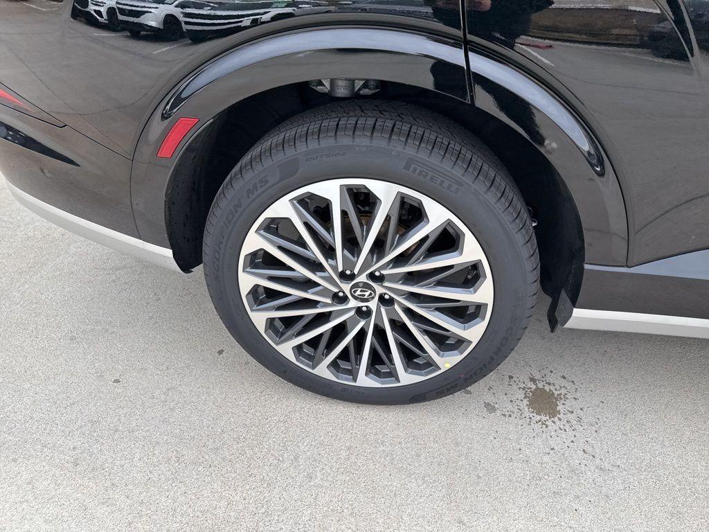 new 2026 Hyundai Palisade Hybrid car, priced at $61,035