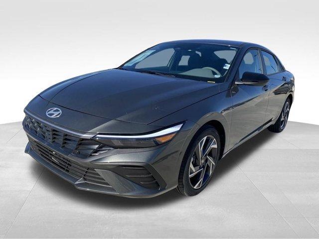 new 2025 Hyundai Elantra car, priced at $16,612