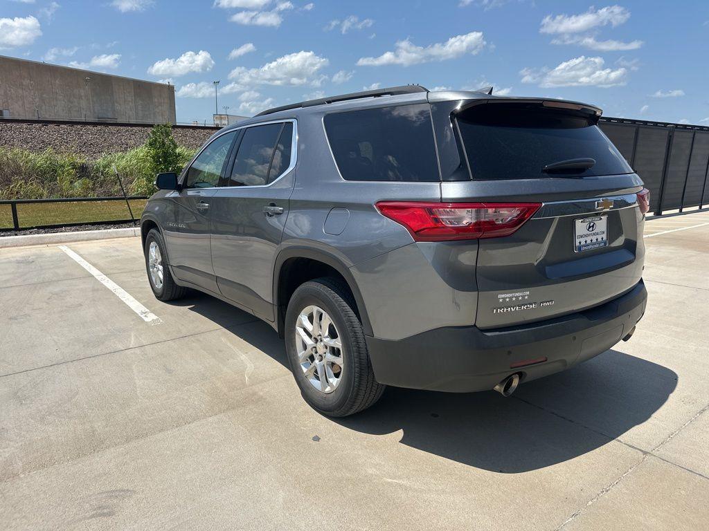 used 2021 Chevrolet Traverse car, priced at $24,623
