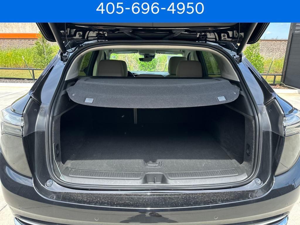 used 2023 Buick Envision car, priced at $28,979