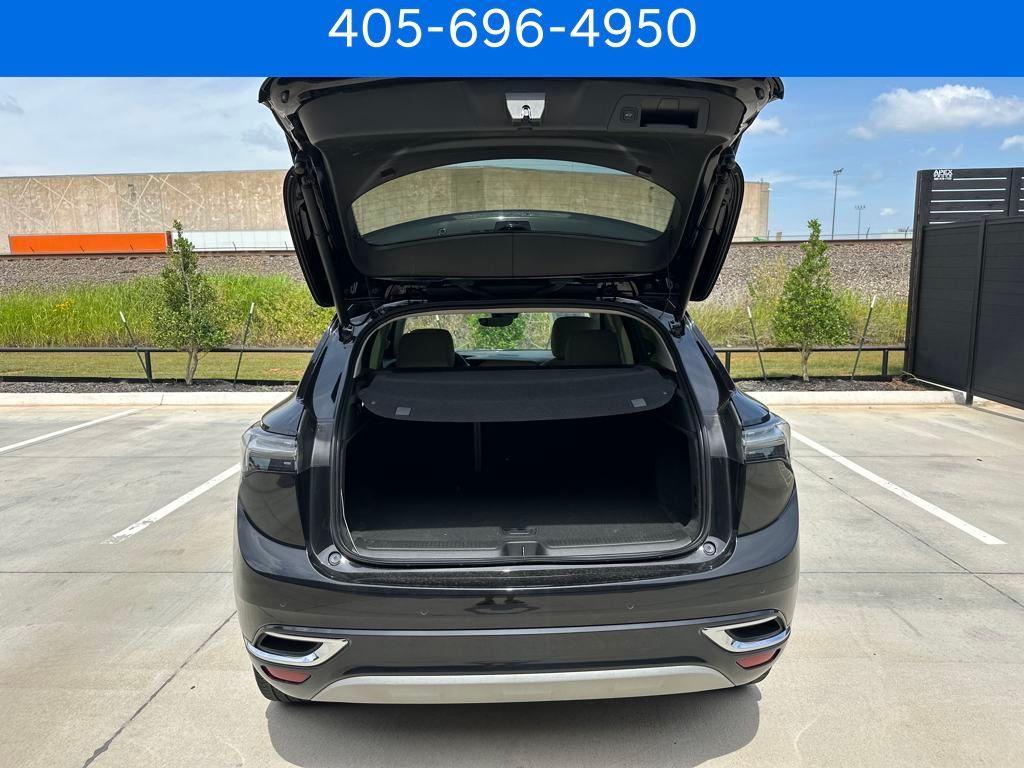used 2023 Buick Envision car, priced at $28,979