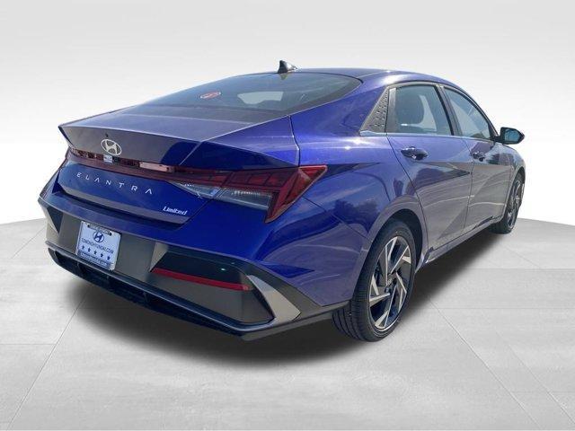 new 2025 Hyundai Elantra car, priced at $19,982